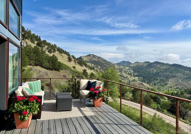 Photo 1 of Single family home for sale at 865 N Cedar Brk Rd, Boulder, CO 80304 | MLS# IR1060374 | Listing updated on 2026-09-17