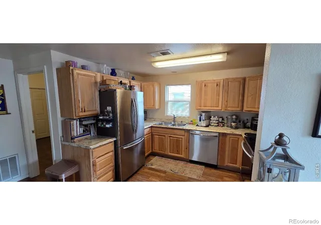 Photo 3 of Sale Pending at 305 S 3rd Avenue, Sterling, CO 80751 | MLS# IR1060536 | Listing updated on 2026-09-24