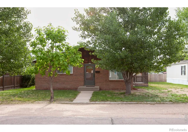 Photo 4 of Single family home for sale at 112 N 5th Avenue #& 112 1/2, Sterling, CO 80751 | MLS# IR1060592 | Listing updated on 2026-09-17
