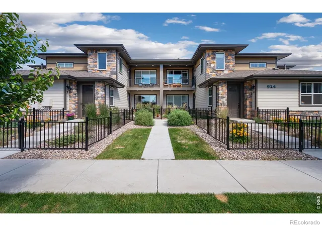 Photo 1 of Condo for sale at 914 Schlagel St #7, Fort Collins, CO 80524 | MLS# IR1060821 | Listing updated on 2026-09-22
