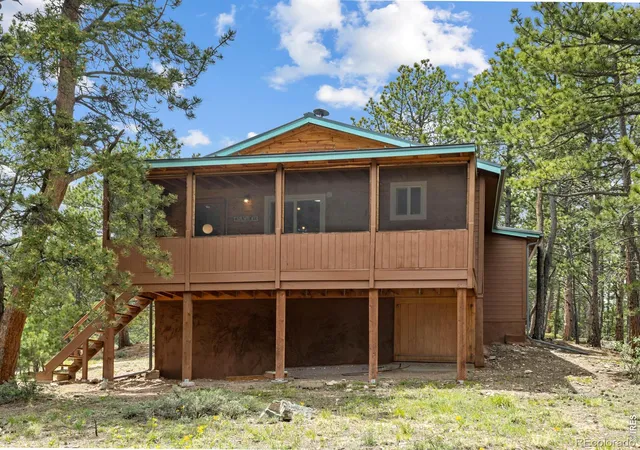 Photo 3 of Single family home for sale at 270 E Ski Rd, Allenspark, CO 80510 | MLS# IR1061022 | Listing updated on 2026-09-30