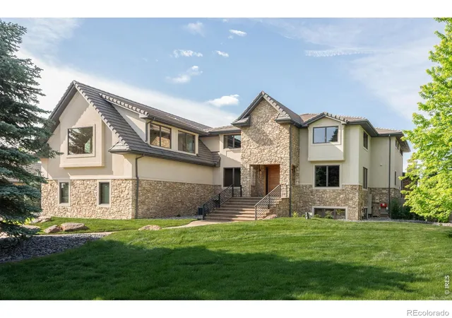 Photo 1 of Mansion for sale at 8906 Little Raven Trl, Niwot, CO 80503 | MLS# IR1061031 | Listing updated on 2026-09-22