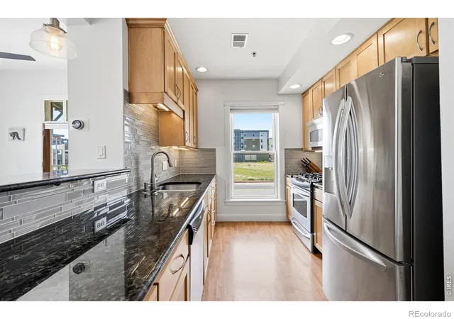 Listing Photo 4 - Condo for sale in building located at 401 Mason Ct, Fort Collins, CO 80524 - Unit #203