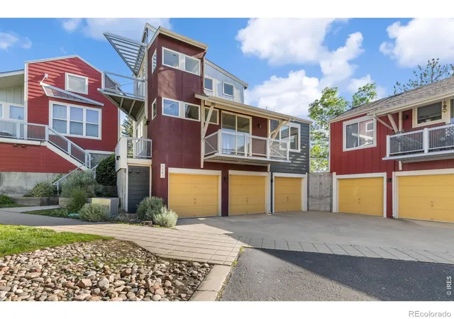 Photo 3 of Townhouse for sale at 4742 18th Street, Boulder, CO 80304 | MLS# IR1061131 | Listing updated on 2026-09-17