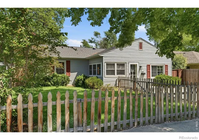 Single family home for sale at 1114 W Mulberry St, Fort Collins, CO 80521 | MLS# IR1061194