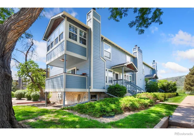 Photo 1 of Townhouse for sale at 3200 Azalea Dr #E2, Fort Collins, CO 80526 | MLS# IR1061281 | Listing updated on 2026-09-17