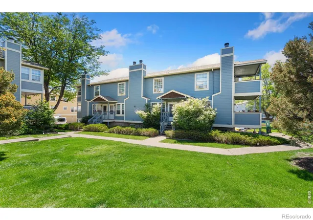 Photo 2 of Townhouse for sale at 3200 Azalea Dr #E2, Fort Collins, CO 80526 | MLS# IR1061281 | Listing updated on 2026-09-17