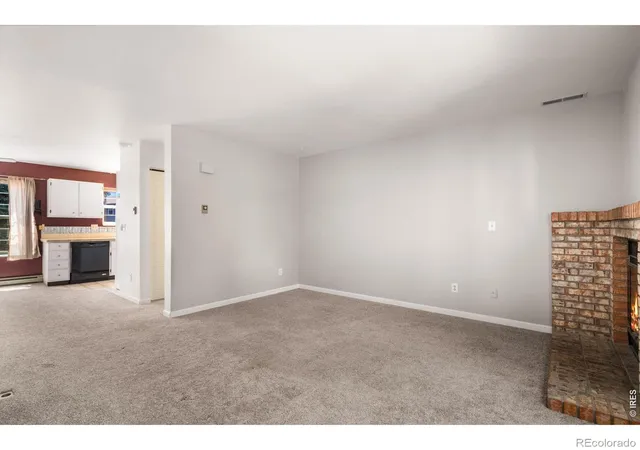Photo 3 of Townhouse for sale at 3200 Azalea Dr #E2, Fort Collins, CO 80526 | MLS# IR1061281 | Listing updated on 2026-09-17