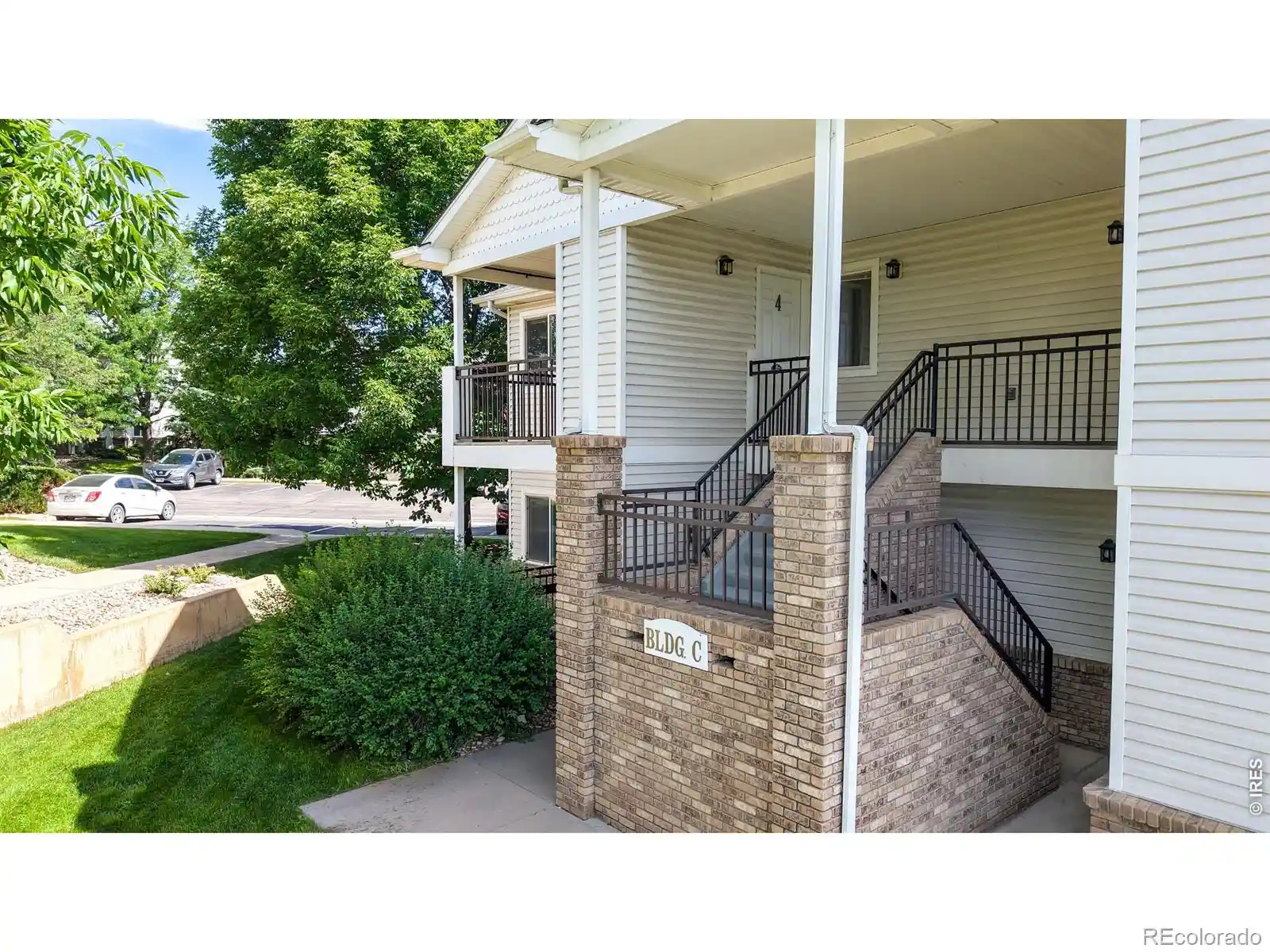 Listing Photo 2 - Condo for sale in 950 52nd Ave Ct located at 950 52nd Ave Ct, Greeley, CO 80634 - Unit 950 52nd Avenue Ct