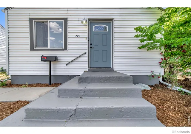 Photo 3 of Single family home for sale at 723 Simpson St, Fort Morgan, CO 80701 | MLS# IR1061506 | Listing updated on 2026-09-17