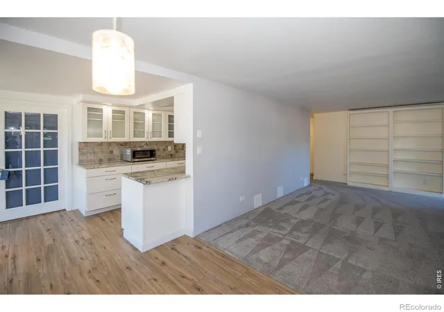 Listing Photo 4 - Condo for sale in building located at 500 Mohawk Dr, Boulder, CO 80303 - Unit #103