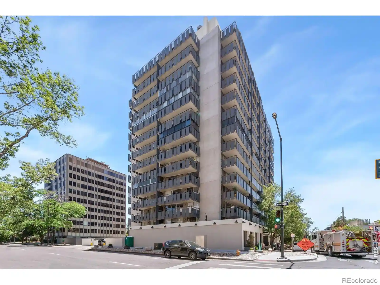 Listing Photo 2 - Condo for sale in 790 N Washington St located at 790 N Washington St, Denver, CO 80203 - Unit #410