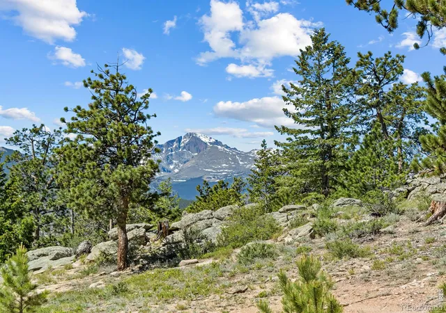 Photo 4 of Single family home for sale at 13 Ridgewood Ln, Estes Park, CO 80517 | MLS# IR1061806 | Listing updated on 2026-09-17