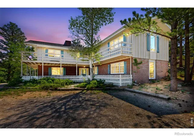 Photo 4 of Single family home for sale at 350 Whispering Pines Dr, Estes Park, CO 80517 | MLS# IR1061833 | Listing updated on 2026-10-05