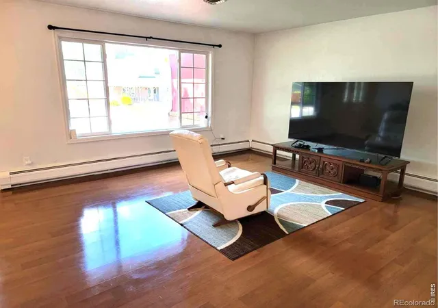 Photo 3 of Single family home for sale at 1121 Fairhurst St, Sterling, CO 80751 | MLS# IR1061836 | Listing updated on 2026-10-07