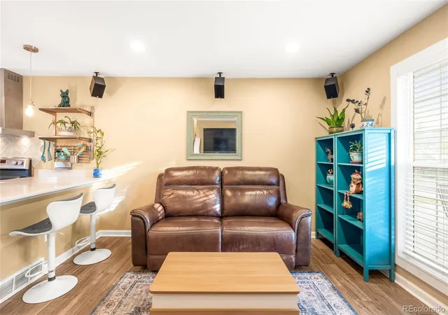 Photo 4 of Single family home for sale at 3250 S Holland Way, Lakewood, CO 80227 | MLS# 8672507 | Listing updated on 2026-09-09
