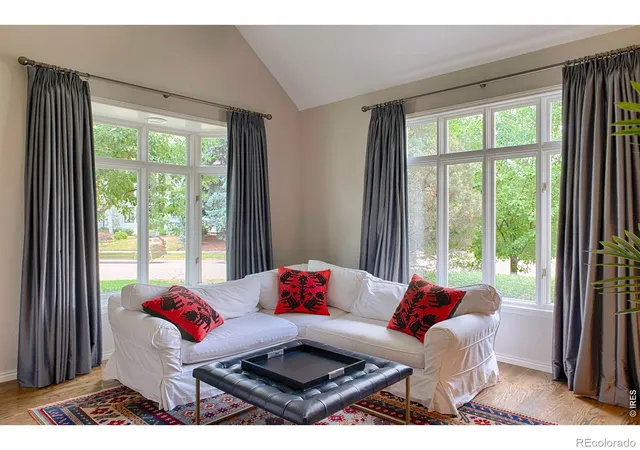 Photo 2 of Single family home for sale at 1311 Songbird Ct, Boulder, CO 80303 | MLS# IR1061976 | Listing updated on 2026-09-21