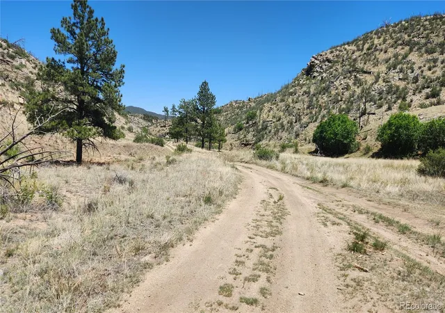 Photo 3 of Sale Pending at Tbd L 35th Trl, Cotopaxi, CO 81223 | MLS# 5965669 | Listing updated on 2026-09-17