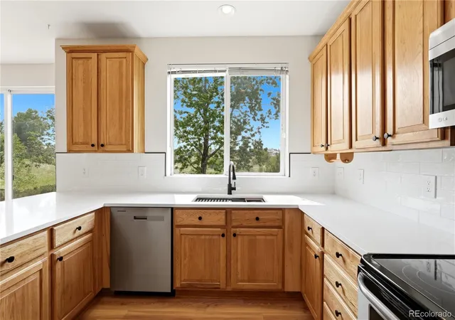 Photo 3 of Single family home for sale at 10089 Astorbrook Ln, Highlands Ranch, CO 80126 | MLS# 6510578 | Listing updated on 2026-10-10