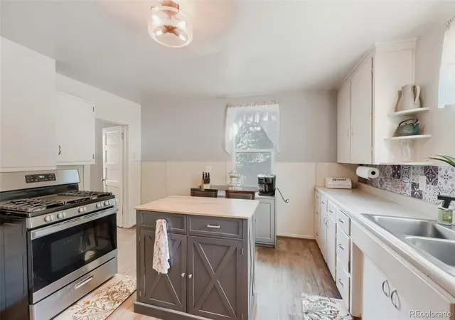 Photo 1 of Single family home for sale at 406 E Emma St, Lafayette, CO 80026 | MLS# 8719198 | Listing updated on 2026-09-25