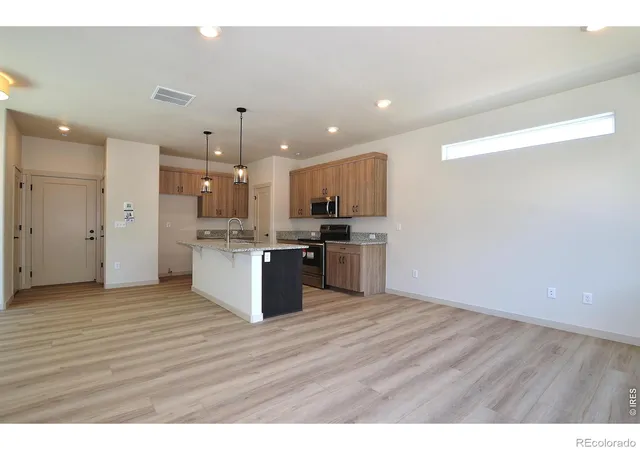 Photo 4 of Single family home for sale at 529 S 10th Street, Berthoud, CO 80513 | MLS# IR1062591 | Listing updated on 2026-09-17
