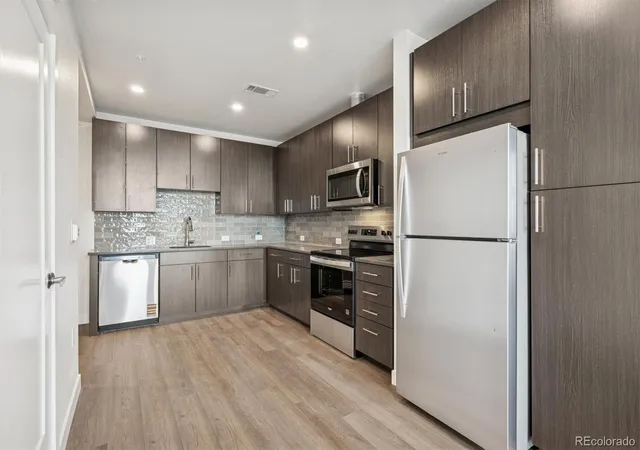 Photo 3 of Condo for sale at 639 29th Street #211, Denver, CO 80205 | MLS# 7771284 | Listing updated on 2026-09-08