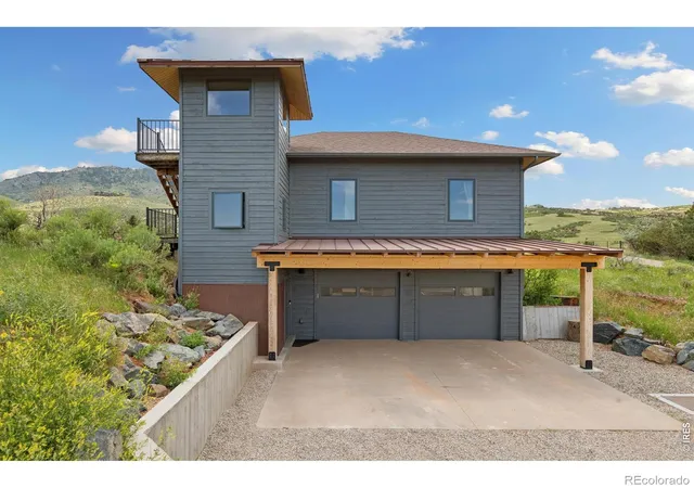 Photo 3 of Single family home for sale at 1091 Shadow Ridge Rd, Laporte, CO 80535 | MLS# IR1062908 | Listing updated on 2026-10-04