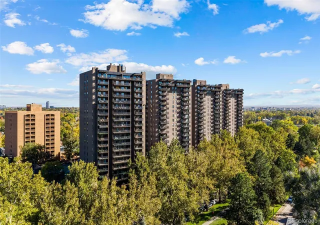 Photo 3 of Condo for sale at 460 S Marion Pkwy #1055, Denver, CO 80209 | MLS# 6790932 | Listing updated on 2026-09-09