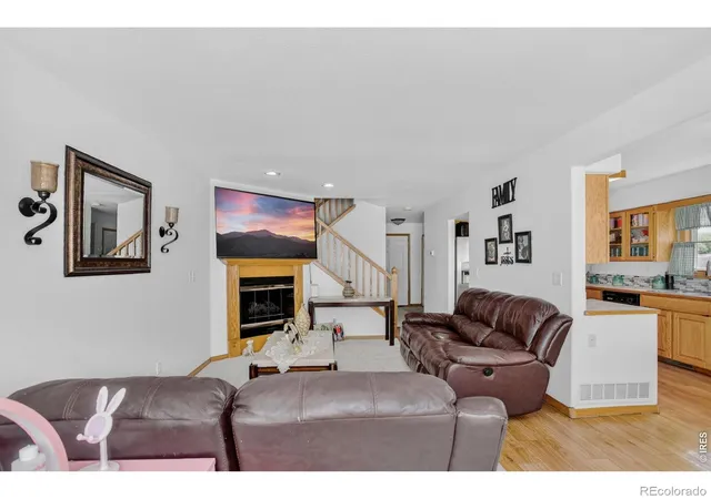 Photo 3 of Townhouse for sale at 661 Moose Ct, Loveland, CO 80537 | MLS# IR1062980 | Listing updated on 2026-09-28