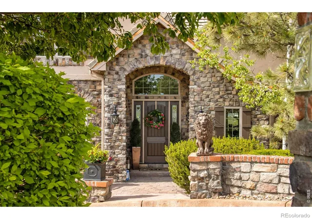Photo 3 of Mansion for sale at 4433 Tierra Alta Dr, Castle Rock, CO 80104 | MLS# IR1063058 | Listing updated on 2026-09-28