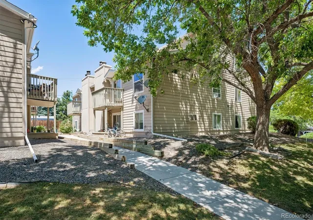 Photo 4 of Condo for sale at 1087 Ingalls St #10J, Lakewood, CO 80214 | MLS# 6095207 | Listing updated on 2026-09-08