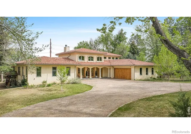 Photo 2 of Mansion for sale at 7701 Brockway Dr, Boulder, CO 80303 | MLS# IR1063105 | Listing updated on 2026-09-17