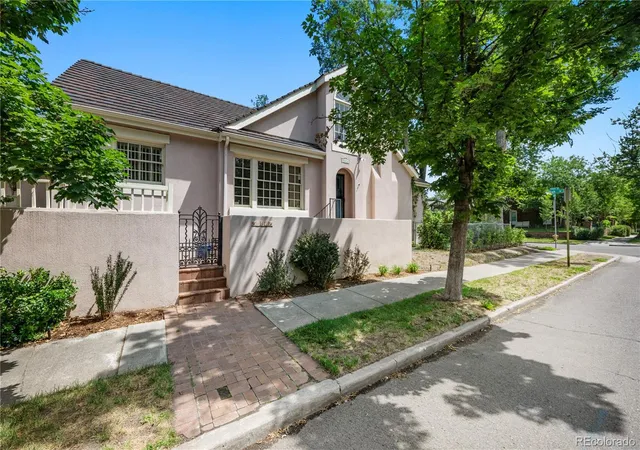Single family home for sale at 401 N High St, Denver, CO 80218 | MLS# 8236290
