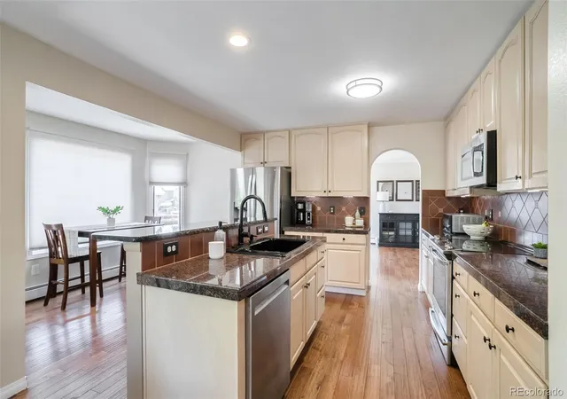 Photo 3 of Single family home for sale at 4552 Brookwood Dr, Loveland, CO 80538 | MLS# 7692163 | Listing updated on 2026-09-23