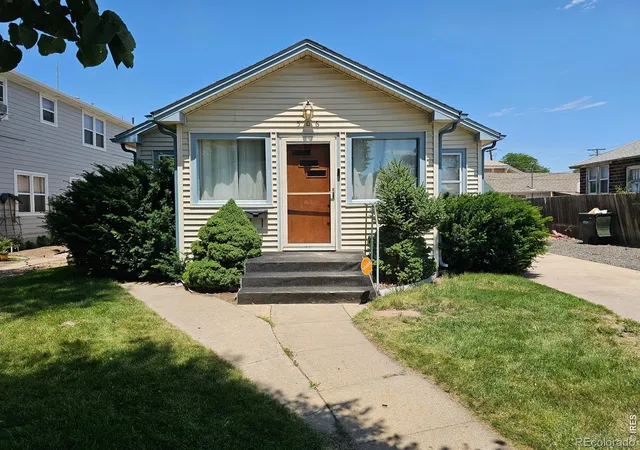 Photo 1 of Single family home for sale at 506 Oak St, Sterling, CO 80751 | MLS# IR1063162 | Listing updated on 2026-09-17