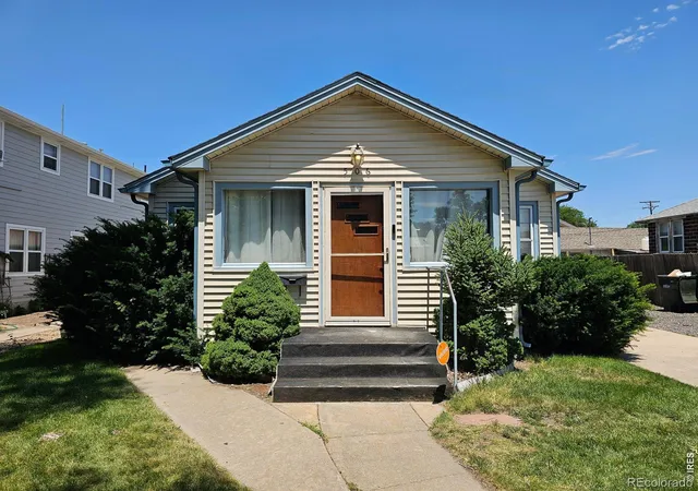 Photo 2 of Single family home for sale at 506 Oak St, Sterling, CO 80751 | MLS# IR1063162 | Listing updated on 2026-09-17
