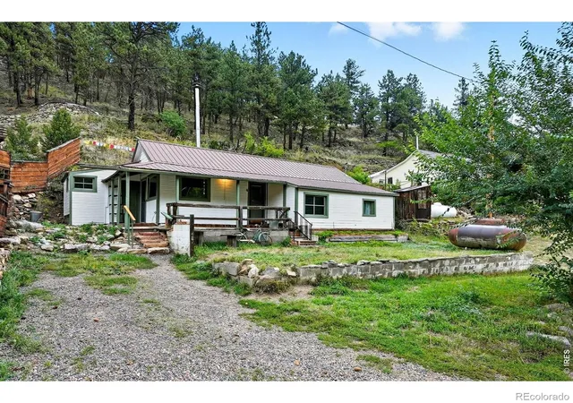Photo 1 of Single family home for sale at 6122 Fourmile Cyn Dr, Boulder, CO 80302 | MLS# IR1063260 | Listing updated on 2026-09-17
