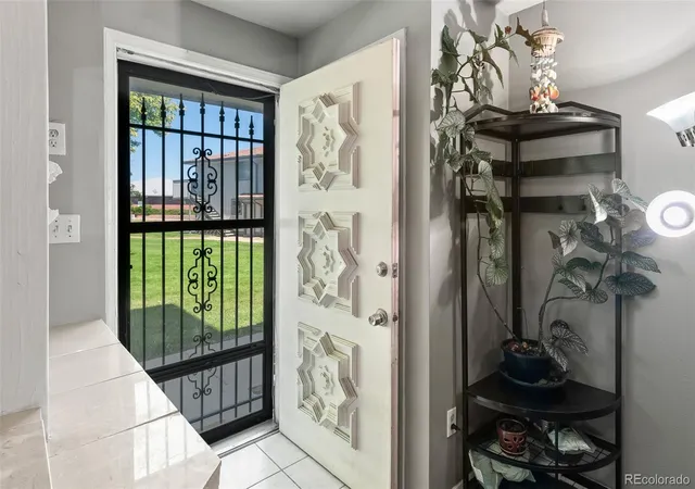 Photo 4 of Condo for sale at 1192 S Eagle Cir #C, Aurora, CO 80012 | MLS# 8569954 | Listing updated on 2026-09-16