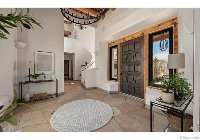 Photo 3 of Single family home for sale at 6877 Marshall Dr, Boulder, CO 80303 | MLS# IR1063638 | Listing updated on 2026-09-17