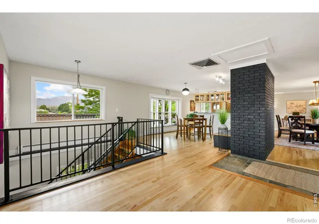 Photo 4 of Single family home for sale at 795 Fox Hl Ct, Boulder, CO 80303 | MLS# IR1063769 | Listing updated on 2026-09-17
