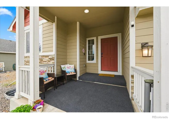 Photo 3 of Single family home for sale at 7447 Little Fox Ln, Wellington, CO 80549 | MLS# IR1063926 | Listing updated on 2026-09-29