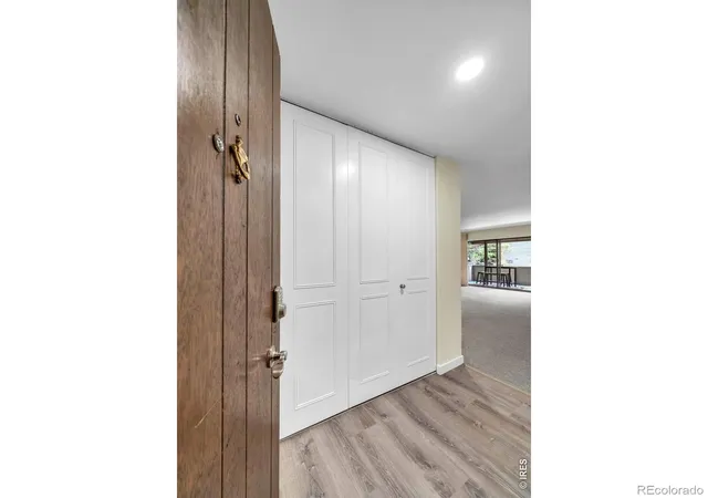 Listing Photo 4 - Condo for sale in building located at 2227 Cyn Blvd, Boulder, CO 80302 - Unit #262
