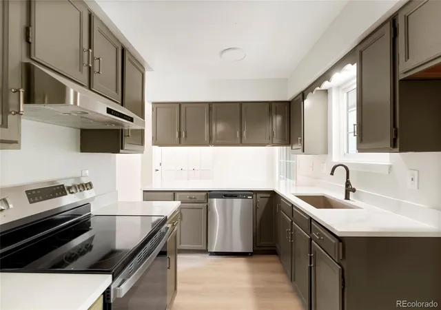 Photo 2 of Townhouse for sale at 80 S Evanston Way, Aurora, CO 80012 | MLS# 8557380 | Listing updated on 2026-09-17