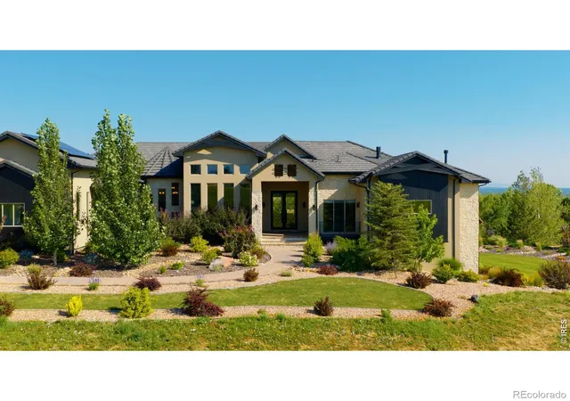 Photo 3 of Mansion for sale at 6792 Niwot Hills Dr, Niwot, CO 80503 | MLS# IR1064119 | Listing updated on 2026-09-22