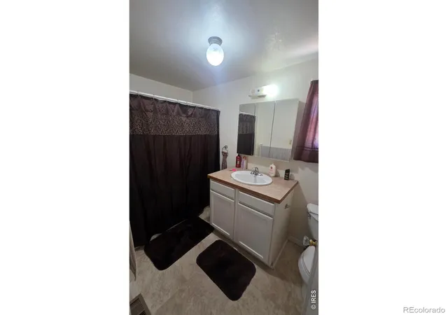 Photo 4 of Single family home for sale at 213 E 9th Avenue, Fort Morgan, CO 80701 | MLS# IR1064180 | Listing updated on 2026-09-17