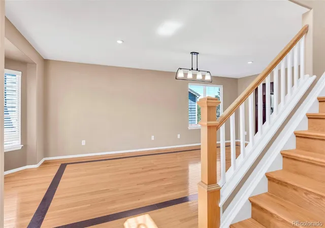 Photo 2 of Single family home for sale at 6096 S Shawnee St, Aurora, CO 80015 | MLS# 2692214 | Listing updated on 2026-09-22