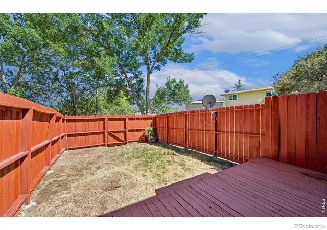 Listing Photo 5 - Condo for sale in building located at 406 Mulberry Dr, Loveland, CO 80538 - Unit #6C