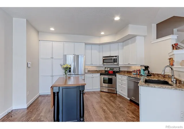Photo 3 of Single family home for sale at 2550 Winding River Dr #F1, Broomfield, CO 80023 | MLS# IR1064490 | Listing updated on 2026-09-18