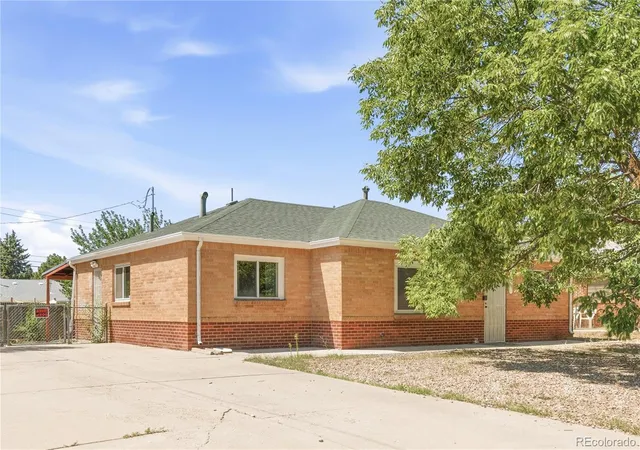 Photo 1 of Single family home for sale at 1070 Elm Pl, Thornton, CO 80229 | MLS# 7291713 | Listing updated on 2026-09-16