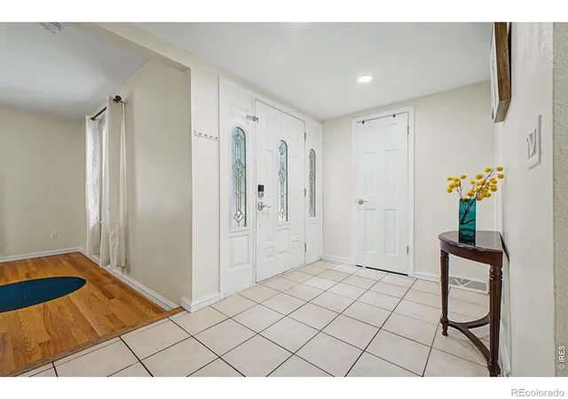 Photo 3 of Single family home for sale at 11467 E Amherst Cir S, Aurora, CO 80014 | MLS# IR1064678 | Listing updated on 2026-09-23